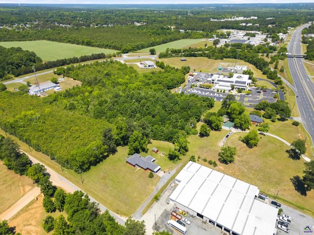 6629 Hawkinsville Road, Macon, GA 31216