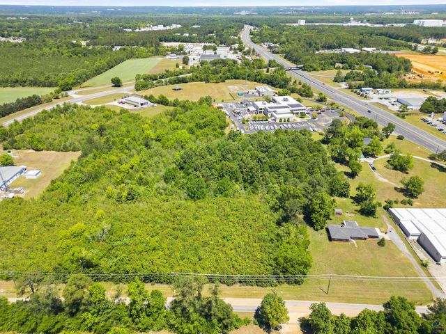 6629 Hawkinsville Road, Macon, GA 31216