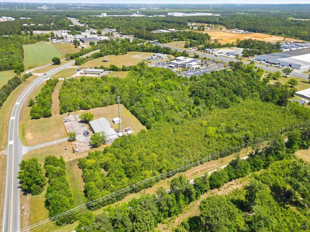 6629 Hawkinsville Road, Macon, GA 31216
