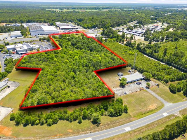 6629 Hawkinsville Road, Macon, GA 31216