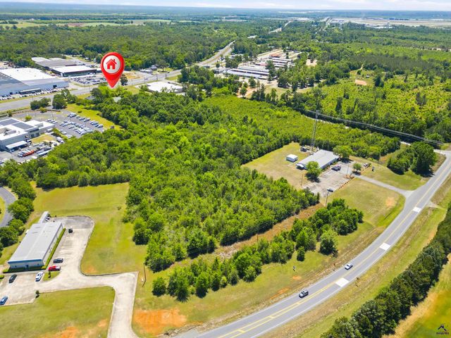 6629 Hawkinsville Road, Macon, GA 31216