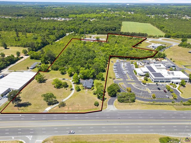 6629 Hawkinsville Road, Macon, GA 31216