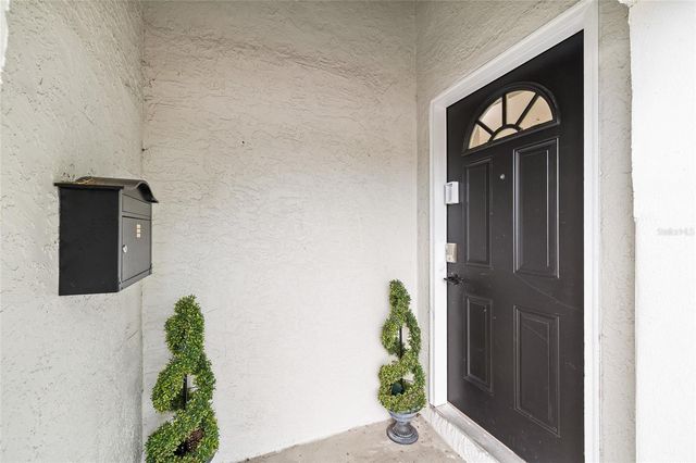 4920 30TH AVENUE N, St Petersburg, FL 33710