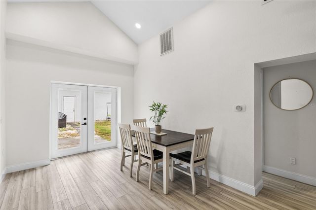 4920 30TH AVENUE N, St Petersburg, FL 33710