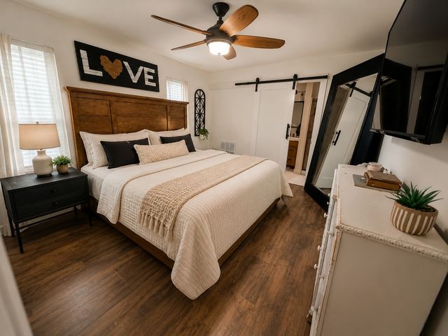 815 S 4th Street, Crandall, TX 75114