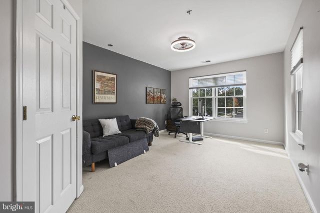36 STONERIDGE DR, Robbinsville, NJ 08691