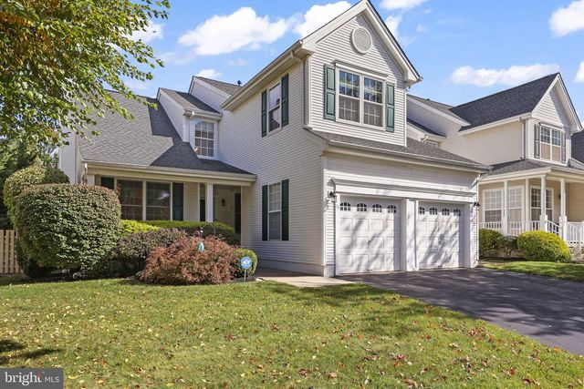 36 STONERIDGE DR, Robbinsville, NJ 08691