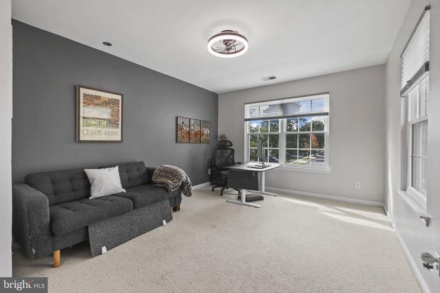 36 STONERIDGE DR, Robbinsville, NJ 08691