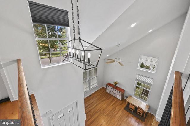 36 STONERIDGE DR, Robbinsville, NJ 08691