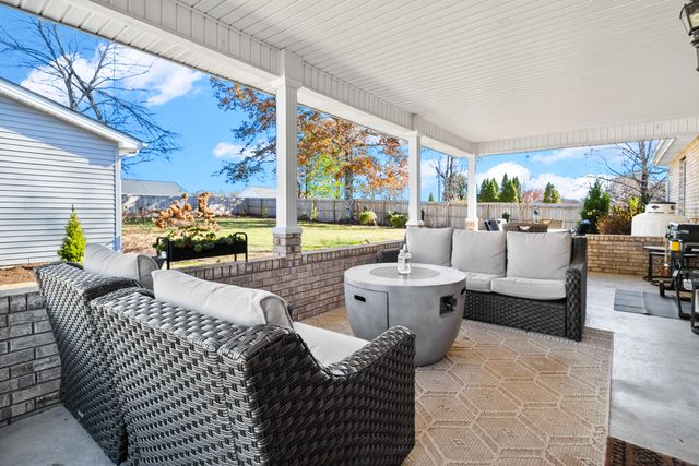 288 Golden Eagle Drive, London, KY 40744