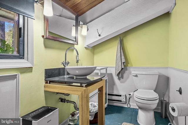 863 MCKENDIMEN RD, Shamong, NJ 08088