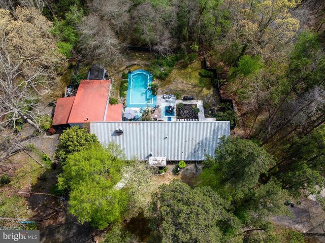 863 MCKENDIMEN RD, Shamong, NJ 08088
