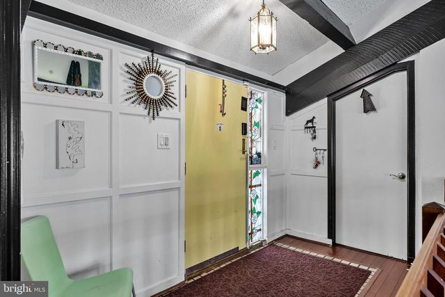 863 MCKENDIMEN RD, Shamong, NJ 08088
