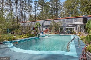 863 MCKENDIMEN RD, Shamong, NJ 08088