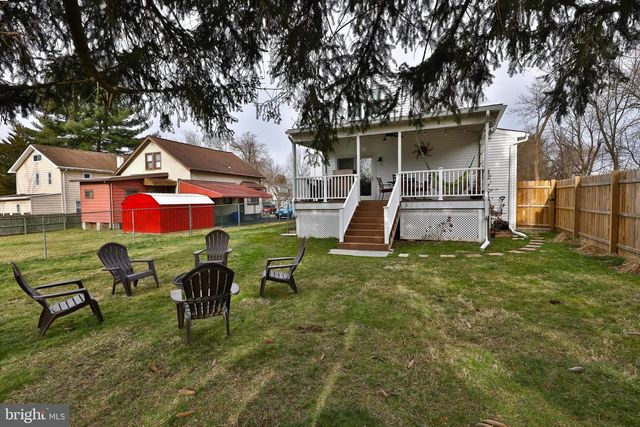 206 WOOD ST, Hatboro, PA 19040