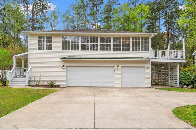 1015 Hagley Dr., Pawleys Island, SC 29585