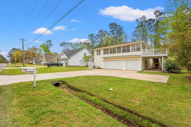 1015 Hagley Dr., Pawleys Island, SC 29585