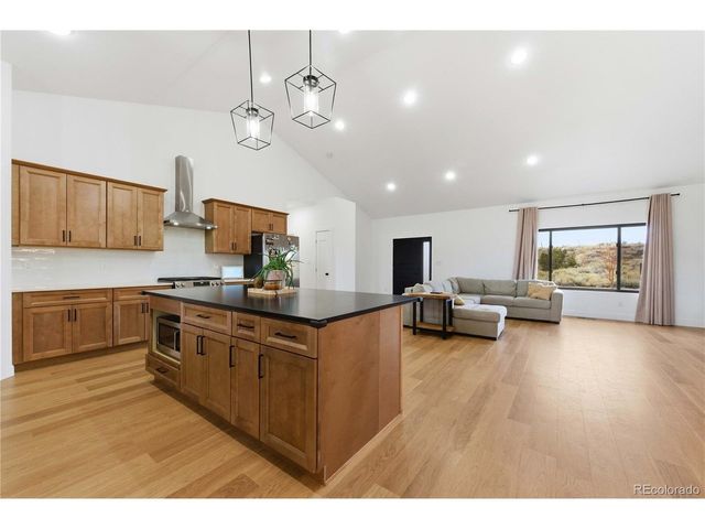 14 Sunrise Mesa Cir, Canon City, CO 81212