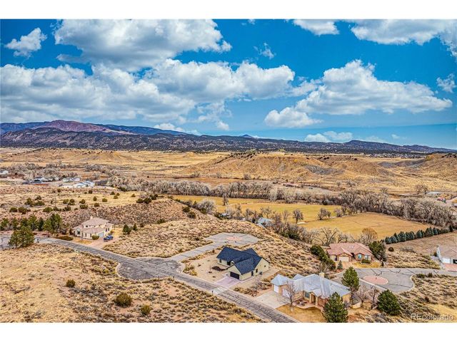 14 Sunrise Mesa Cir, Canon City, CO 81212