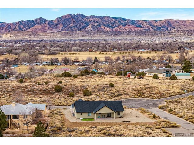 14 Sunrise Mesa Cir, Canon City, CO 81212