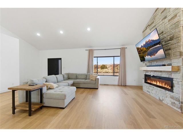 14 Sunrise Mesa Cir, Canon City, CO 81212