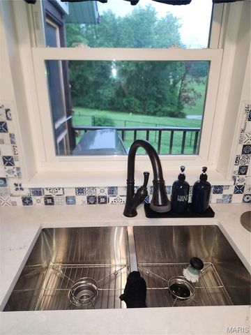 1118 Emerald Drive, Moscow Mills, MO 63362