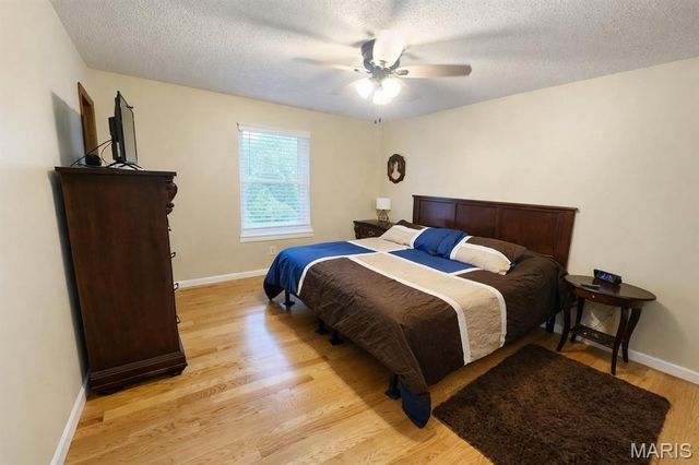 1118 Emerald Drive, Moscow Mills, MO 63362