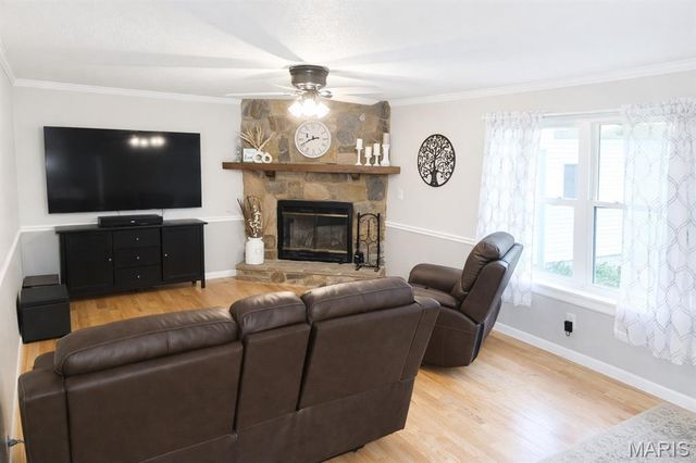 1118 Emerald Drive, Moscow Mills, MO 63362