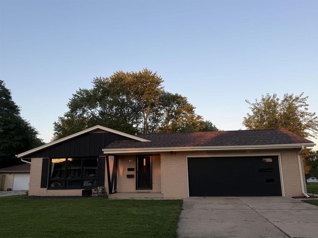 5208 MILLBANK ROAD, Unknown, WI 53129