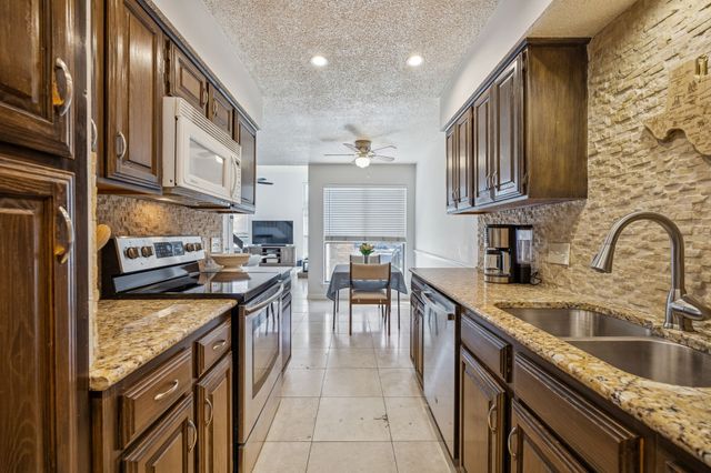 2204 W Park Boulevard 2301, Plano, TX 75075