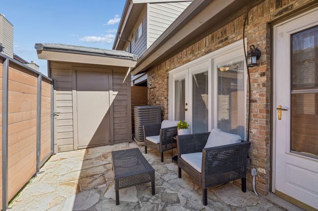 2204 W Park Boulevard 2301, Plano, TX 75075