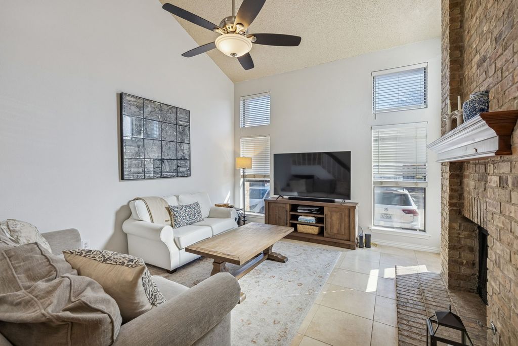 2204 W Park Boulevard 2301, Plano, TX 75075