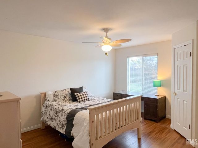 5004 Sioux Place, Bakersfield, CA 93312