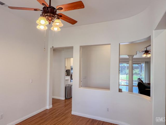 5004 Sioux Place, Bakersfield, CA 93312