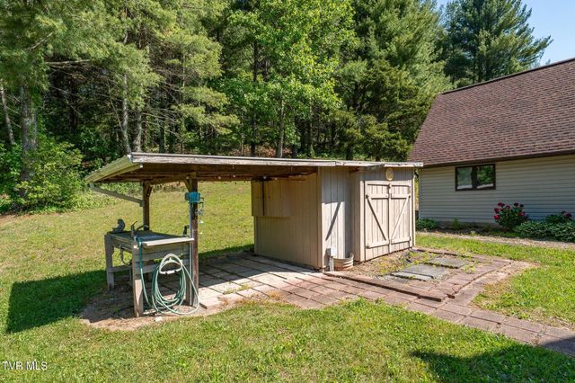 336 Mack Branch Road, Mountain City, TN 37683