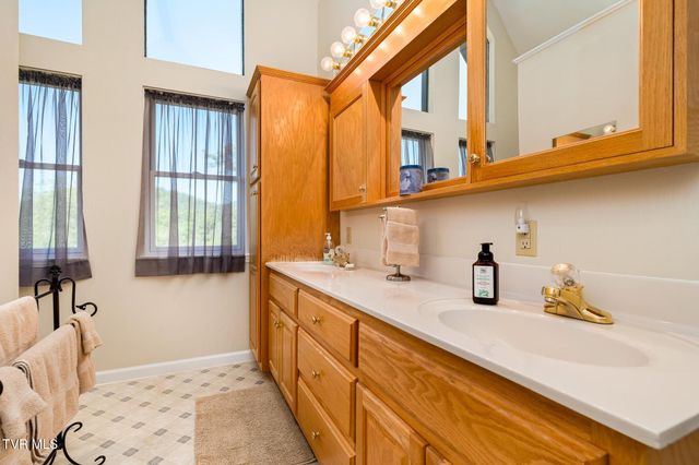 336 Mack Branch Road, Mountain City, TN 37683