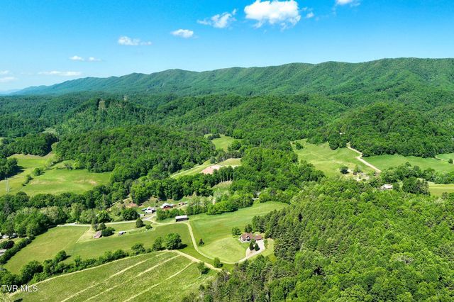 336 Mack Branch Road, Mountain City, TN 37683