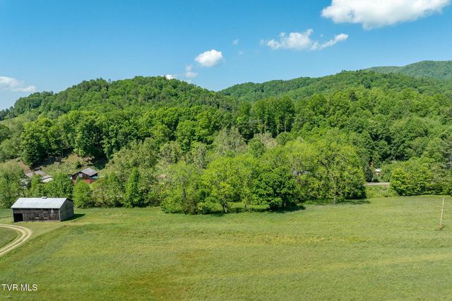336 Mack Branch Road, Mountain City, TN 37683