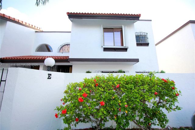 1221 SW 124th Ct 26-E, Miami, FL 33184