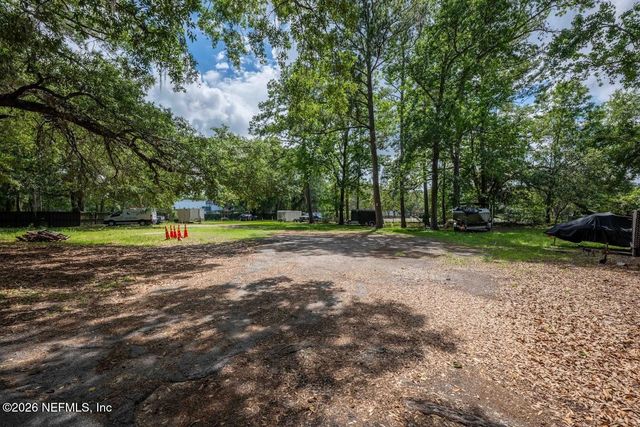 10413 BIGTREE Circle E 10413, Jacksonville, FL 32257
