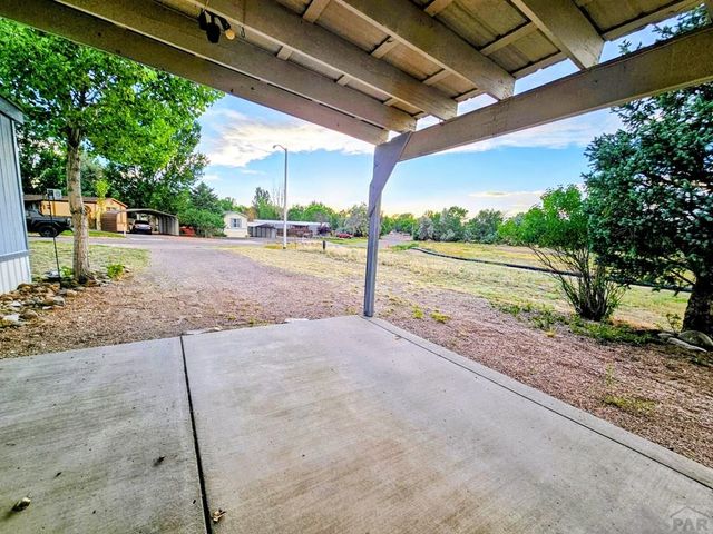 361 E Byrd Dr, Pueblo West, CO 81007