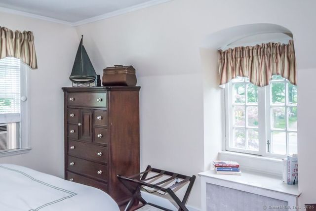 453 Chestnut Hill Road, Glastonbury, CT 06033