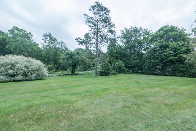 453 Chestnut Hill Road, Glastonbury, CT 06033