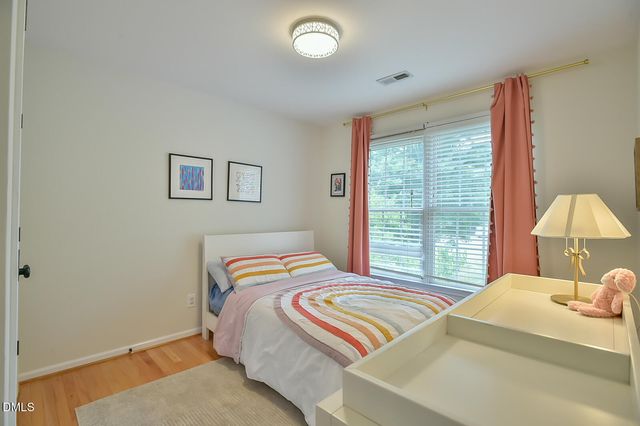112 Dairy Court, Chapel Hill, NC 27516