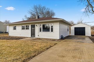 1401 Seminole Drive, Ottawa, IL 61350
