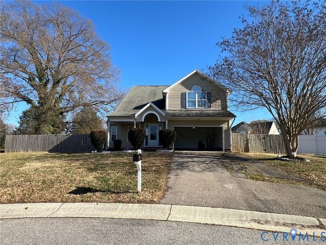 3802 Jamestown Dr, Hopewell, VA 23860