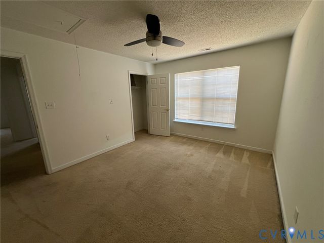 3802 Jamestown Dr, Hopewell, VA 23860