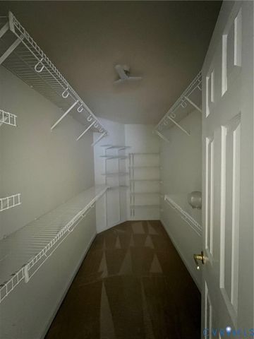 3802 Jamestown Dr, Hopewell, VA 23860