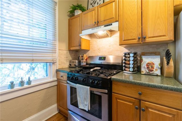 1216 N Highland Avenue NE, Atlanta, GA 30306
