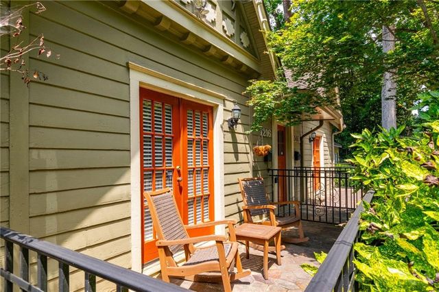 1216 N Highland Avenue NE, Atlanta, GA 30306
